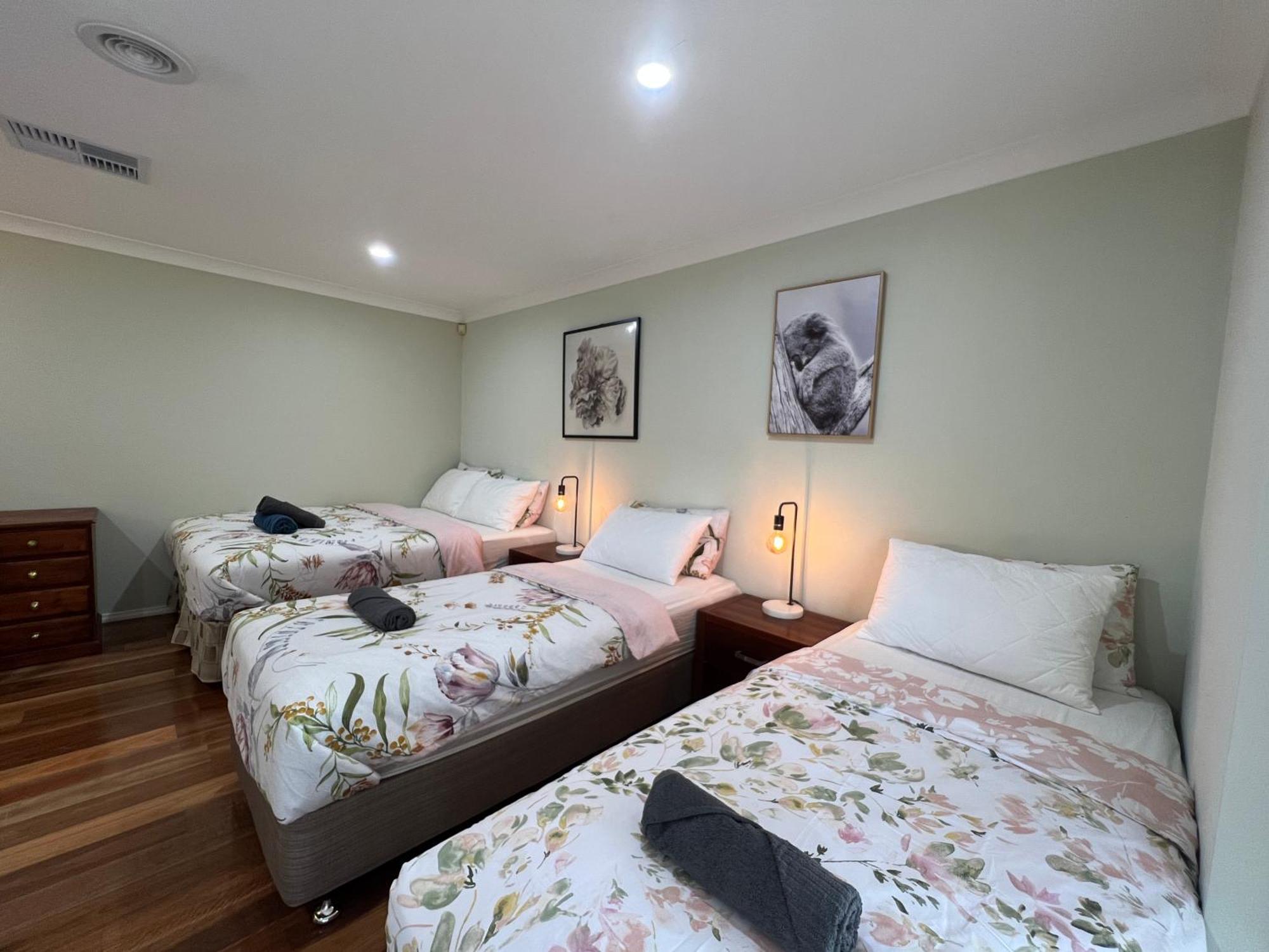 Spacious 6 Bedroom Holiday Home 15 Min Away From Melbourne Airport Sydenham Exteriér fotografie