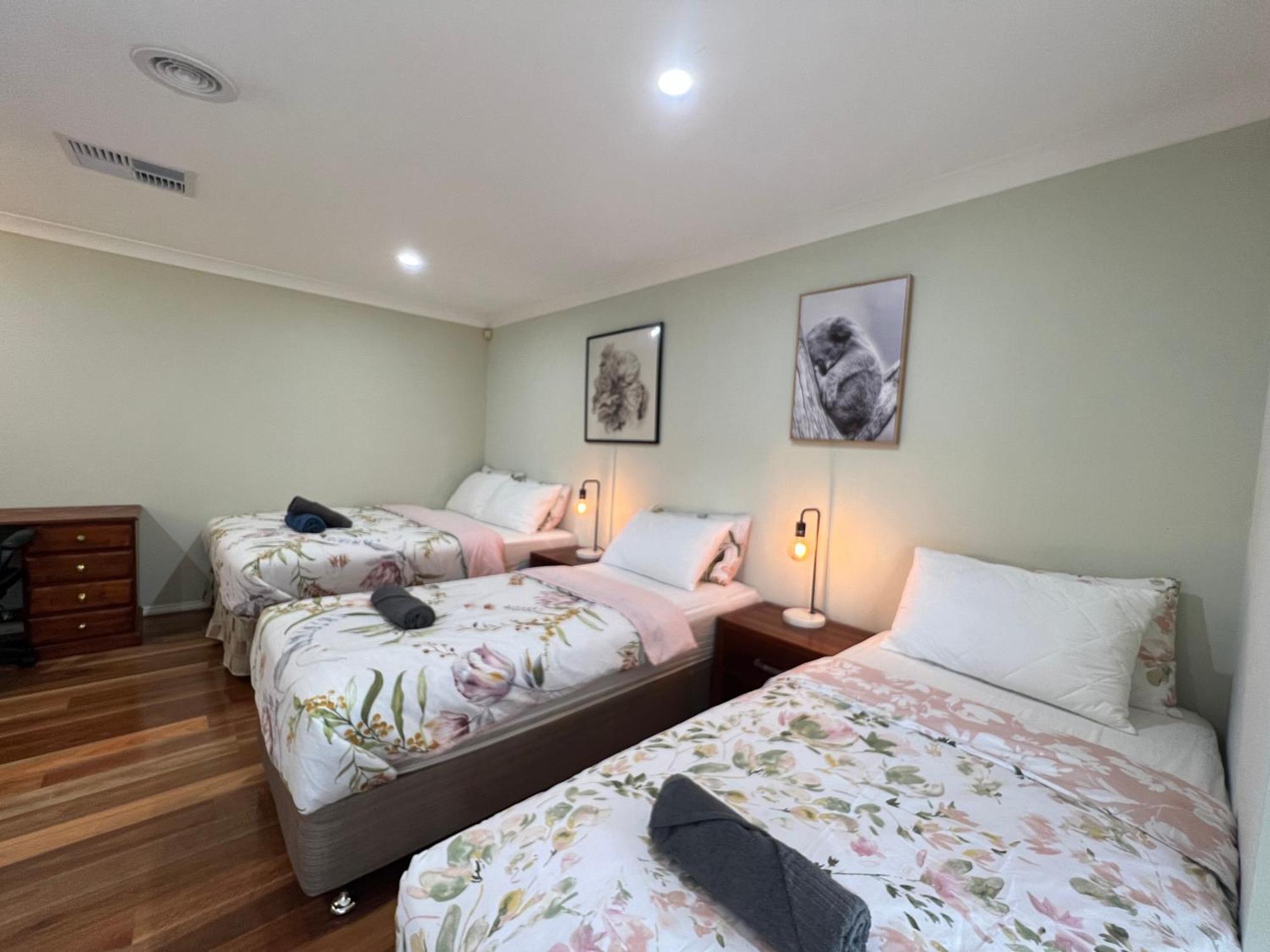 Spacious 6 Bedroom Holiday Home 15 Min Away From Melbourne Airport Sydenham Exteriér fotografie