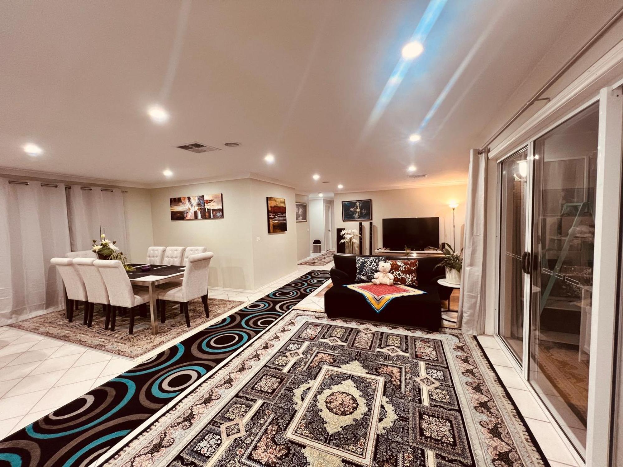 Spacious 6 Bedroom Holiday Home 15 Min Away From Melbourne Airport Sydenham Exteriér fotografie